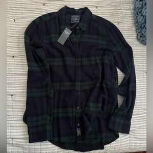 Abercrombie women’s flannel, brand new with tags